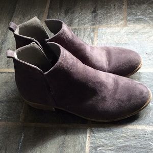 JG Women’s Boots Size 10